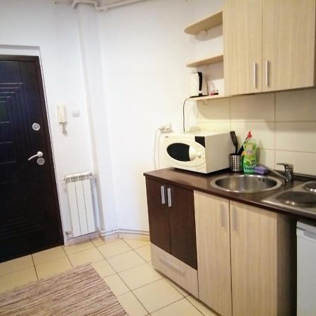 شقة Cozy Downtown Oasis بوخارست المظهر الخارجي الصورة