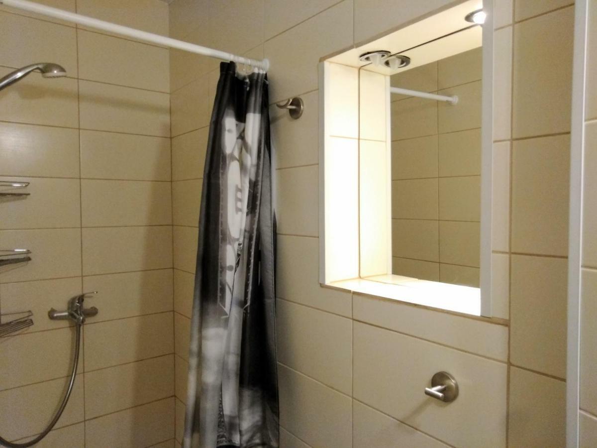 شقة Cozy Downtown Oasis بوخارست المظهر الخارجي الصورة